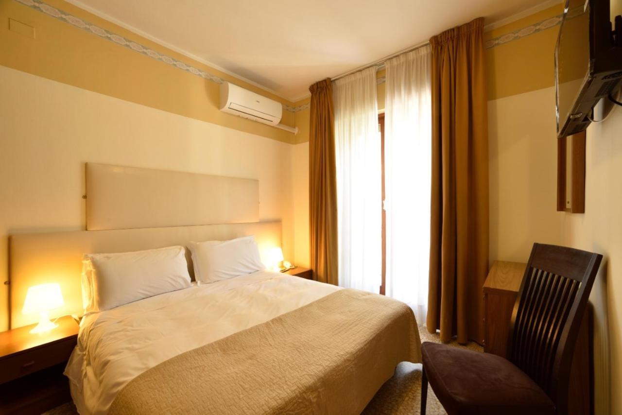 Hotel Mhotelsgroup 3*